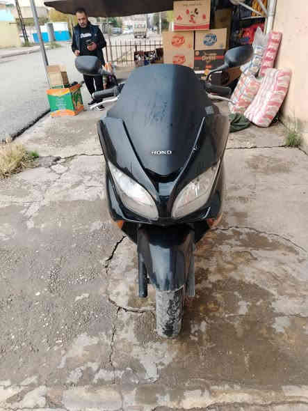 سلام عليكم
فورزا 09 بلادي عميه صوت ناعم كلش مكينه ما مفتوحه كله وضع شركه كلجات جديده وايرمنيات كله شغال اشاير كيج حماوه پانزين كله شرط مكينه شرط ما مصبوغ لونه الاصلي تحريكه تخبل تايرات جدد سعر (مليون قفل)   متواجد خاص ورقمي *********** مكاني موصل
