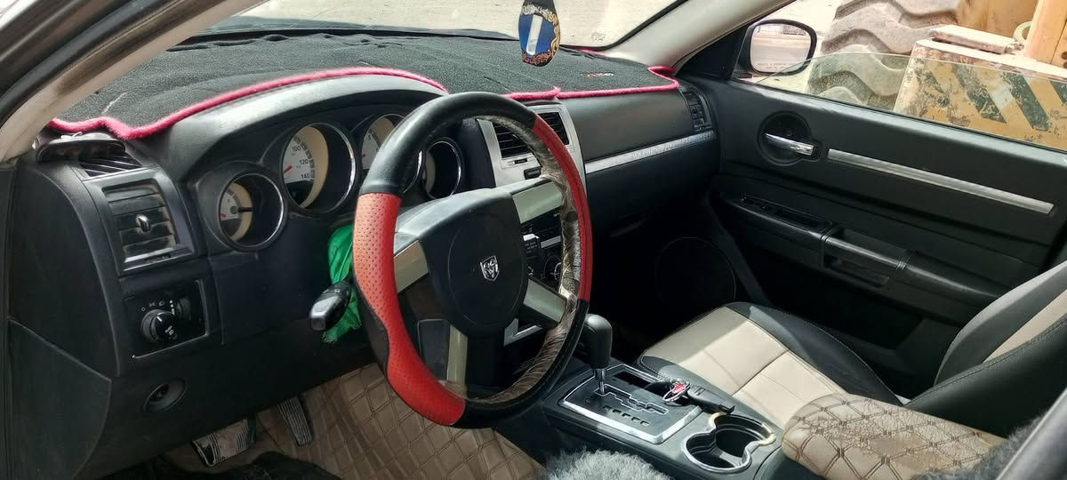 جارجر للبيع موديل10رقم بغداد نكليزي تبريد تدفئه مكينه كير شرط وارد امريكي ***********
