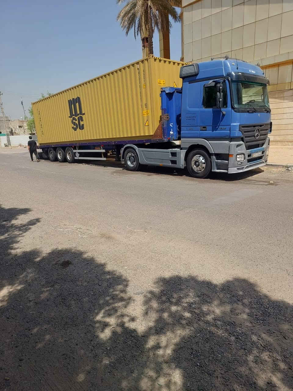 السلام عليكم اكتروز للبيع 2007جوبلس أمامي رقم جديد بأسمي مكفوله كير مكينه شاصي تخم تاير جديد سياره خير من الله  
رقم مبايل ***********
