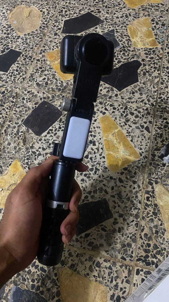 اوزمو + فلاش يصلح لكامرات فلم فوجي نضافه فول ما مستخدم 

1-الاوزمو محور واحد يفتر 360درجه كذالك تكدر تفتح عناصر التحكم وتتحكم عن بعد يتطول وتصغر 

2-الفلاش يصلح لكامرات فلم فوجي جديد ما مستخدم ابد مع كامل ملحقاته  

السعر ثنينهن 50 
وحدهن الاوزمو 30 
الفلاش 20
مكلف با النشر


**إذا كنت صاحب هذا الإعلان وتريد حذفه لأي سبب، رجاءا أرسل رسالة إلى الدعم الفني**