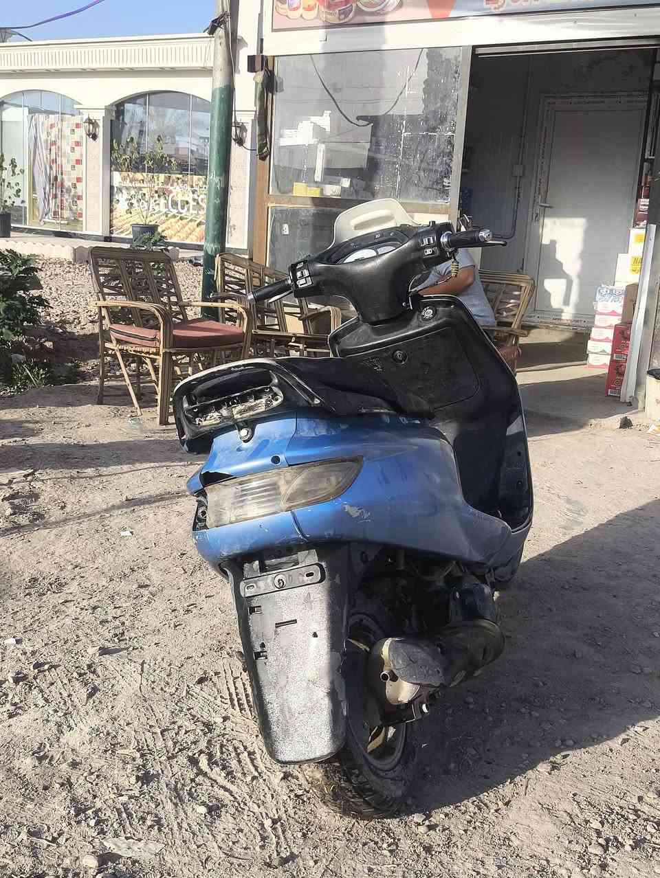 فراشه
للبيع دراجه معدل خير من الله شلعه زينه 
محرك مفتوح بس مامجفت مبدل كازكيت وتروح تسأل اذا مجفت تاخذها بلاش بس كازكيت مبدل 
كفرات جدد لدراجه نقصها كلوبات واشاير بس لدراجه لا نضوح ولا تبخير ولا تنقيص 
سعر مكاني بابل الحمزه الغربي 
سعرر قفل قفل 300مستعجل عليها👍🏻***********رقمي للاستفسار
