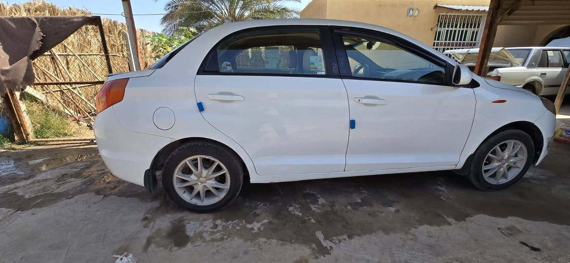 للبيع  شيري فلاوين ٢٠١٣  كفاله عامه ماعدا بارد شبر بدايه الجاملغ الامامي جاهزه من كلشي تبريد ثلج رقم دولي وهزه جديده السياره كلشي بيها جديد مابيها نقص برغي تخم تاير جديد رقم كربلاء السعر ٣٨ وبيها مجال قليل مكانها الديوانيه متواجد خاص  ***********
