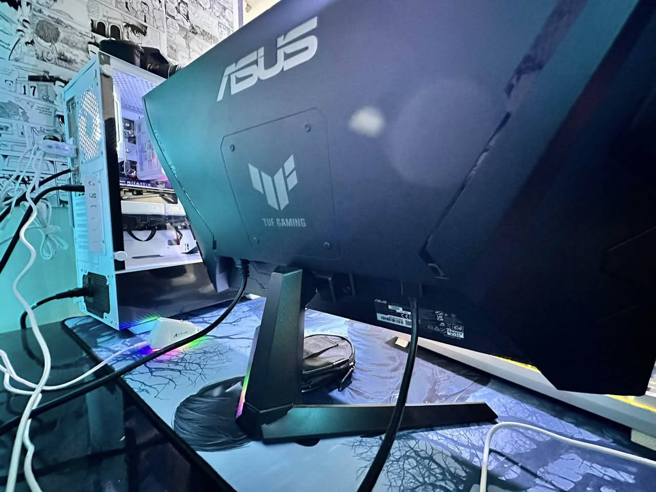 سلام عليكم ادمن حب وافق♥️
شاشه asus tuf للبيع الشاشه جديده استخدام ٣ اشهر فقط. 
حجم ٢٤ انج ١٨٠فريم 

TUF Gaming VG249Q3A Gaming Monitor – 24-inch(23.8 inch viewable), Full HD(1920x1080), 180Hz, Fast IPS, ELMB, 1ms (GTG), FreeSync Premium™, Variable Overdrive, 99% sRGB

العنوان بغداد حي القاهره‼️
***********  واتس 📱
