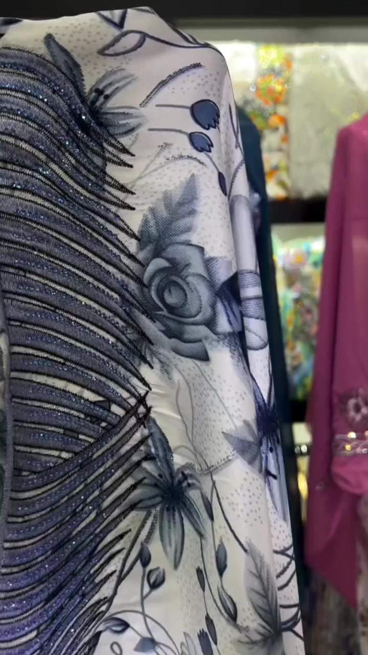 مخور مع شال كشخة رمضان والعيد 🌜😍
قماش حرير 3متر ممخيط
فصال الصدر والردن والشال 
توصيل مجاني في ذي قار


**إذا كنت صاحب هذا الإعلان وتريد حذفه لأي سبب، رجاءا أرسل رسالة إلى الدعم الفني**