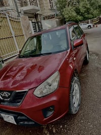 سيارة تيكو موديل 2013 السيارة مكفولة كير ومكينة تحتوي على فتحة بانورام...