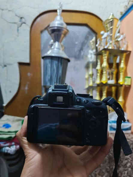 كامره نيكون 5100
نضافة 100/95

زوم رياضي 70/300

كامل محلقات ✅

جنطة ✅

بطاريت 2 ✅

شاحنة ✅

رام 32 ✅

مكاني البصره حيانية ماكو توصيل

التوصل معى ***********
