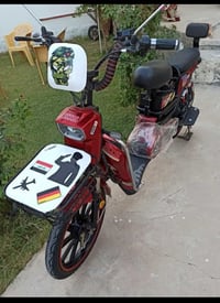 دراجة كهربائية • ٥ بطاريات • الخالدية شارع 20