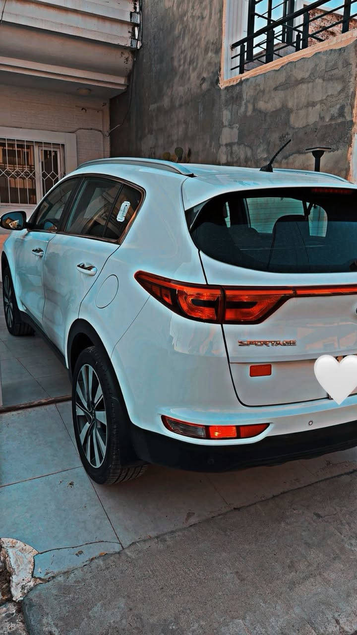 كيا سبورتاج ٢٠١٨
٣٤الف ماشي  سفر شركة اربيل 
كلشي بشرط 
مابي صبخ ولا نقطه 
***********
