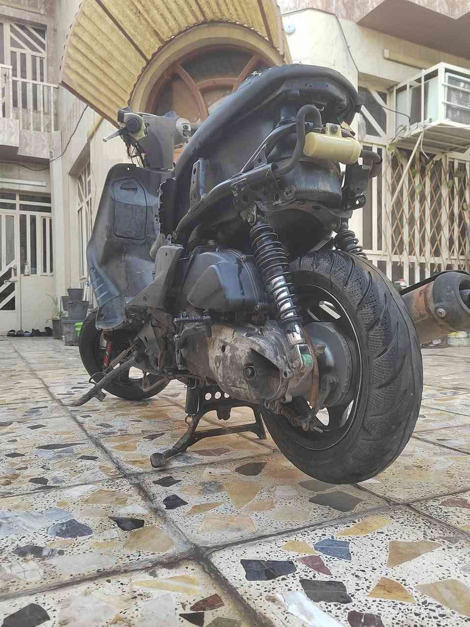 اسلام عليكم سكنس 140 كوم حديد كوم حديد نضفت لكابريتر ماشتغلت ناريه بيها بانزين توصل محرك شلعه ومعدل تخبل بس من نضفت لكابريتر ماشتغلت بعد تايرات جددد
فاكيوم جدد تجفيت قبل شهر مجفتها
سعر 100قفل قفل قفل رجاً
بغداد حي البنوك
***********
