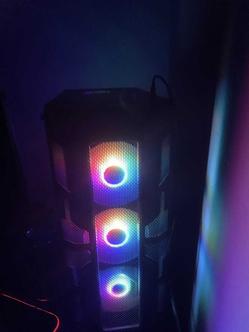 Rtx 3060 12 gb galax
Ram 2x8 lexar 16
P.S.U:650 MSI 80 PLUS GOLD
M.B:MSI H610 M
WATERCOLER:DEEPCOOL
M.2:1TB
SSD: 128GB
HDD:1TB
مليون وميه بيها مجال للشراي 
بغداد الدوره البوعيثه
0786403123


**إذا كنت صاحب هذا الإعلان وتريد حذفه لأي سبب، رجاءا أرسل رسالة إلى الدعم الفني**