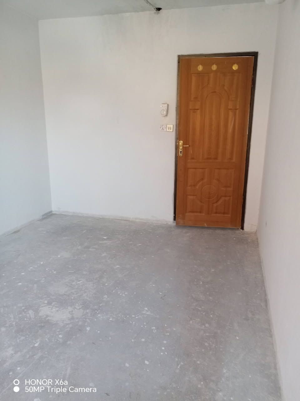 شقه للبيع طابق ثاني نضيفه الاستفسار ***********
