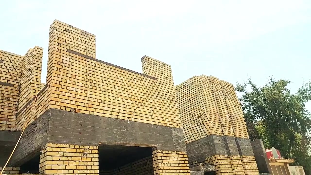 خلفات بناء🏣 شغل مضبوط وزن♎ وتنظيف واشرف مهندس ولتزم بل موعد ***********
