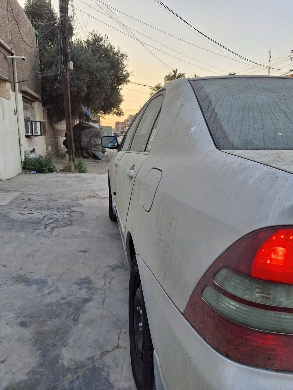 السلام عليكم كورلا بيكاجو موديل ٢٠٠٤لون سلفر جديده بمعنى الكلمه تخم تاير مكينه كير
صدر تبريد بحاله جيده صبغ بجم بدون دعمه بسبب التحديث بجم ٢٠٠٧ تحويل جديد سنويه وهزه جديده بئسمي
ياباني ابلادي مكان السياره بغداد المشتل 
*********** اوس
