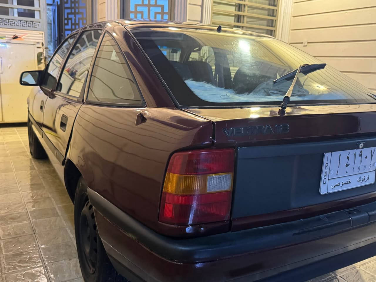 🚘اوبل فكترا للبيع موديل 1991 محرك 18 كير  عادي، رقم كركوك  سنوية و هزة و رقم كل جديد مشروع وطني لغاية 2027 باسمنا شرط تحويل و وكالة ،سيارة لوك لوك بعده سيارة بدون ضرر بدون حادث بدون خياس   صبغ عام للجمالية فقط شرط فحص و ،كير و محرك شرط ، تايرات جديد، ،باتري جديد، صدر امامي خلفي جديد،كهربائيات كل شغال،سلايت،باور،Abs,قفل مركزي سيارة  كلش نظيف سعر 36 وبي مجال عنوان كركوك شوريجه***********📲***********📲 كركوك, العراق
