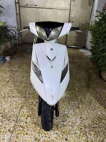 السلام عليكم دراجة ثعلب مكفولة من كلشي محرك وكهربائيات نكرة سلف شلعة ومعدل خير من الله عليهة كلج امامي جديد وزوج تايرات جدد  رايدهة ب750 وبيها مجال حك الجية مكاني بغداد الحرية متوفر واتساب ورقم ***********
