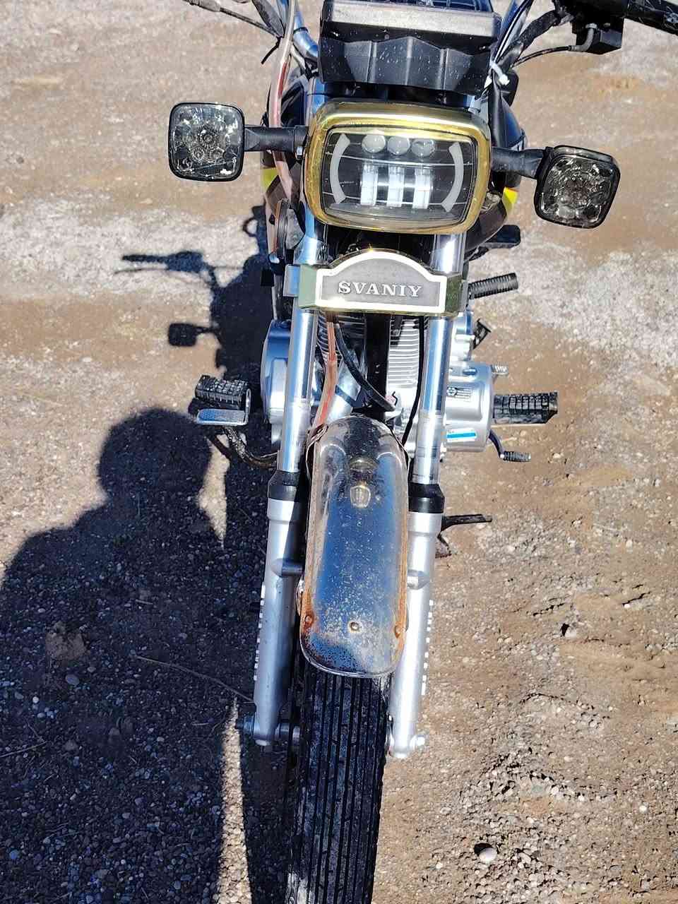 سلام عليكم موطور للبيع سافان موديل 24محرك مامفتوح كلو شركه منفيس موجود السعر650وبي مجال الاستفسار تصل ***********
