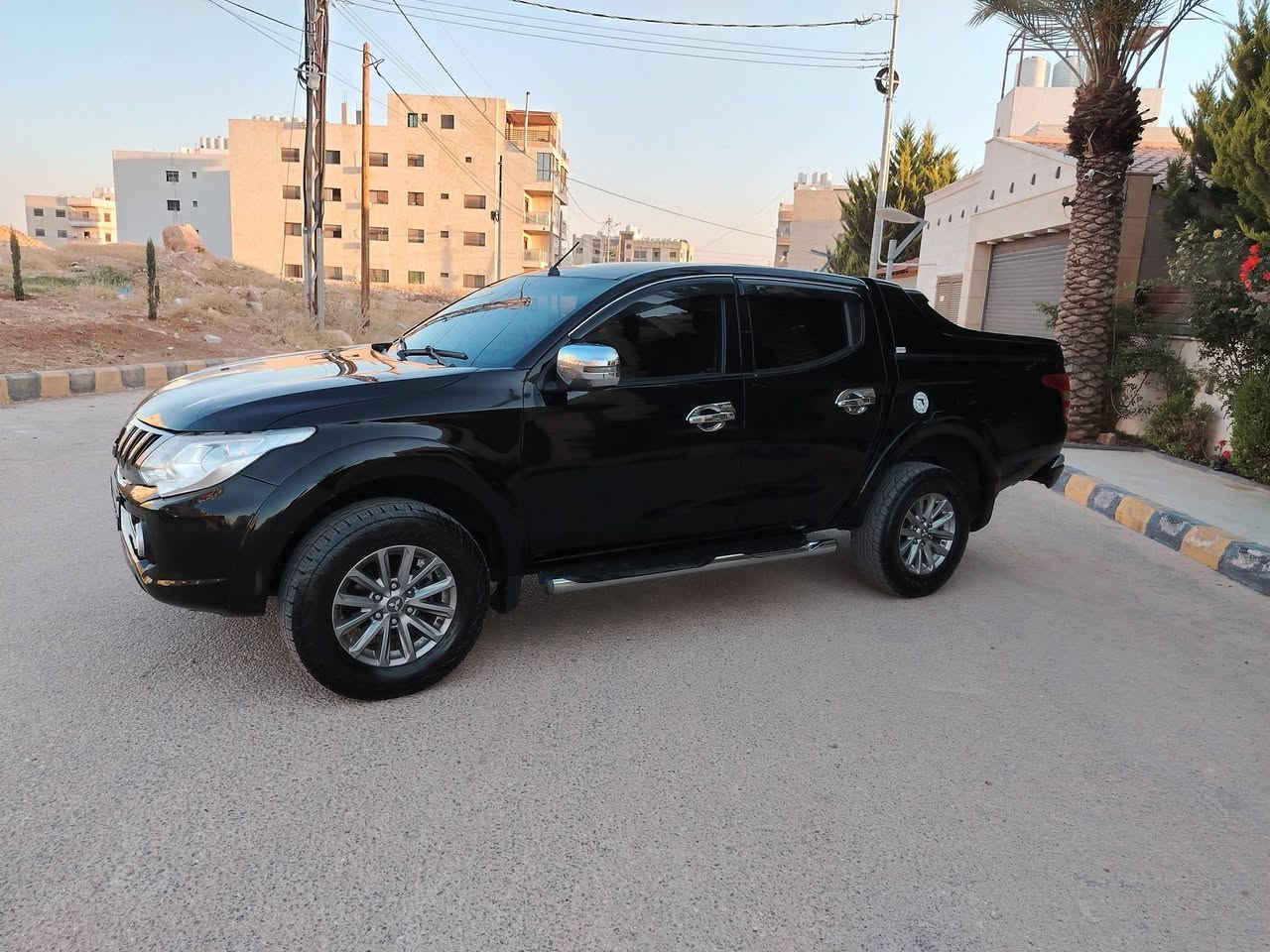 MITSUBISHI SPORTERO 2016

بسم الله الرحمن الرحيم
بكب ميتسوبيشي سبيرتيرو 2016
مرخص لغاية 2026/11/23
دهان صلاة النبي شوفة عينك
ميكانيك ما شاء الله وكاله
ماتور جير بككس بالصلاة على محمد وكاله
كوشوك 80٪
محرك 2500 تيربو 178 حصان
الاضافات
البكب فل كامل اعلا صنف 
بصمة تشغيل + بصمة بواب فتح وتسكير + شاشه وكاميره خلفيه +  تحكم طاره + شفترات + مري طي على بصمة الباب عند التسكير غرفه صلاة النبي ولا غلطه
بأختصار البكم ما بدو الا الصلاة على محمد
الموقع مادبا
للتواصل 0779955754


**إذا كنت صاحب هذا الإعلان وتريد حذفه لأي سبب، رجاءا أرسل رسالة إلى الدعم الفني**