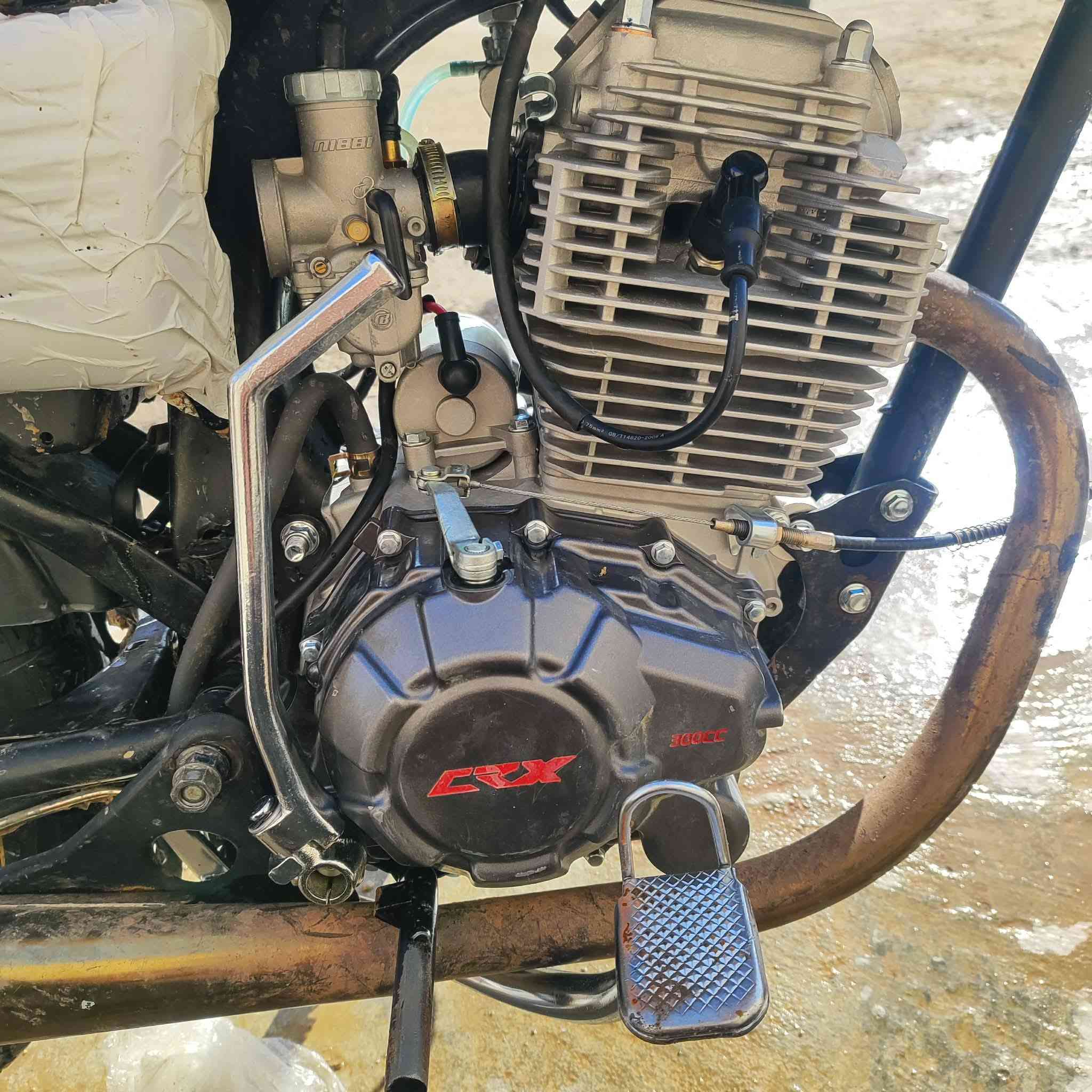 ئەم crxبۆفرۆشتنە مەکینەی 300مۆدێل 2026 بەس ماشەللە ئەوێ سعر775یەک تۆز مەجال شوێن کەرکوک لەیلان ***********
