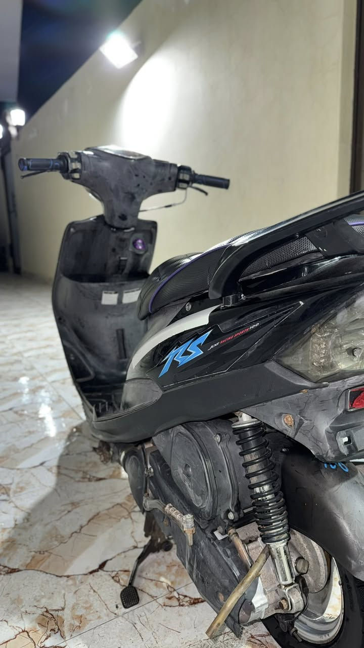 السلام عليكم دراجك ماكس عدل للبيع حاوية نكره سلف جديد كلش الدراجة ما مفتوح اي شي بيه السعر 850 وبيه مجال المكان سماوة التواصل على رقم اثير *********** اسيا ***********
