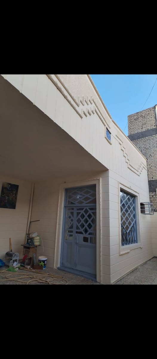 بسم الله الرحمن الرحيم 
تابع الصفحه ليصلك كل ماهو جديد
مكتب الابرار للعقار 

🌹 دار  للبيع  مساحه  200  متر 
🌹 حي السلام منطقه ال 37  
🌹 شارع 10 قرب مدارس الامام علي 
🌹 بناء صب كونكريت 
🌹 بناء نظيف جدا ومكان مميز 
🌹 غرفتين نوم 

💎 طابق الاول 
غرفتين  و صاله واستقبال ومطبخ وصحيات وطارمه كبيره 

للاستفسار الاتصال عله 
***********

🌷 عنوان المكتب نجف 
🌷 حي السلام نهايه شارع ابو الدجاج

ملاحظه..  عندك بيع عقار او عرصه او رهن او ايجار يرجى مراسلتنا عله الخاص او الاتصال على الرقم واتساب النجف, العراق
