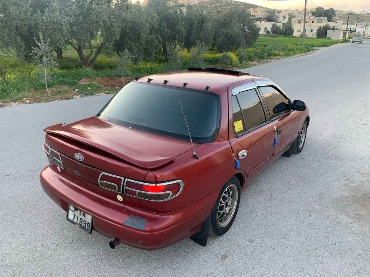 بعد الصلاه على النبي رمضان كريم
كيا سيفيا 1 موديل{{  95 }}
غيار توماتيك  السعر{{  1300  }} قابل لتفاوض
 الرقم 0775439550 مرخصه طويل 
فحص جيد،،،قصعه،،،قصعه
 مش ناقصها اي شيء
 متورر 1500 دبل 
مكيف حامي بارد شغال 100
غرفه بلادها التابلو وكاله
اضافات شاشه كامير. سنتر لوك
لا تحتاج إلى أي شيء بحمد الله


**إذا كنت صاحب هذا الإعلان وتريد حذفه لأي سبب، رجاءا أرسل رسالة إلى الدعم الفني**