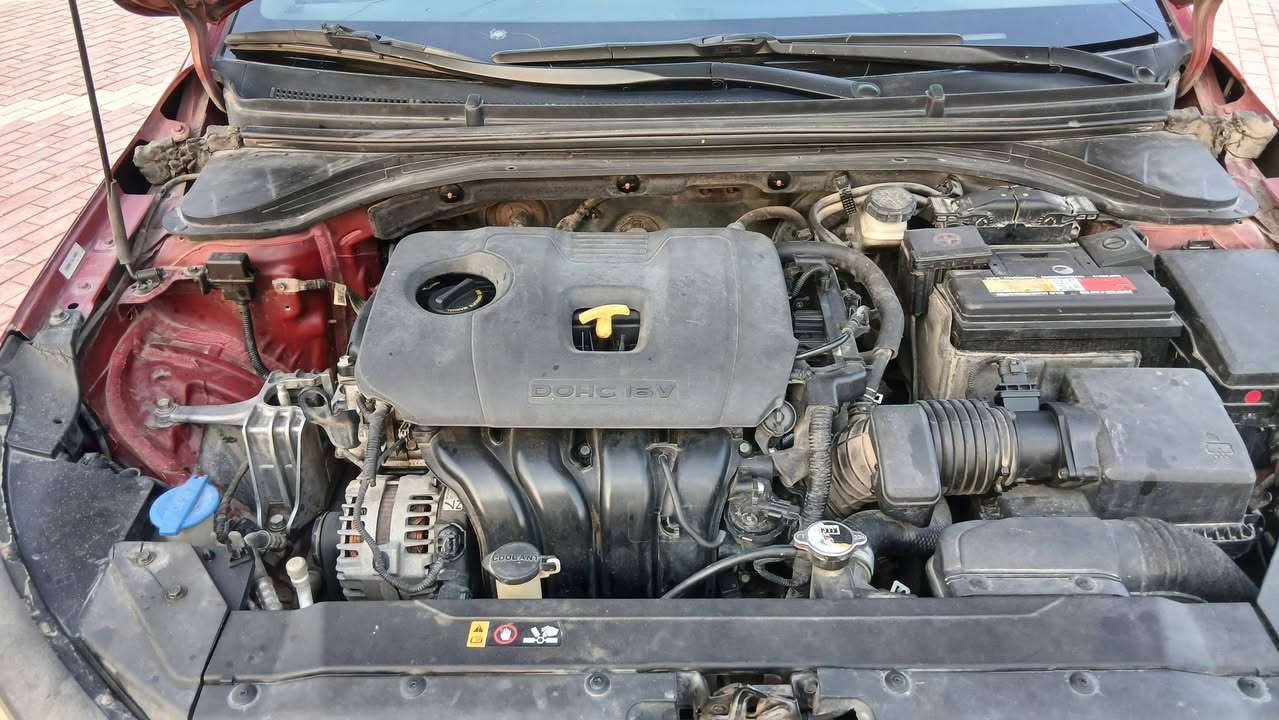 النترا 20 وارد أمريكي بدون ضربه كلين فقط باب الخلفي لاأيمن ونص الجاملغ صبغ ليبل واحد كير أيتي السياره فول واحد عله واحد رقم بغداد بسمي مشروع وطني سعر 130 وبيهه مجال العنوان كربلاء قرب مستشفى الكفيل للئتصال عله رقم ***********
