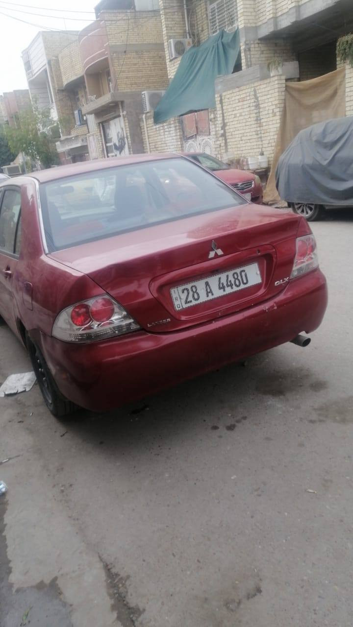 سلام عليكم لانسر ٢٠٠٦ مكينة ١٥٠٠ قبق اسود مصبوغة حزام اثر جراد بدون دواخل تبريد شغال شاشة باتري جديد رقم نجف دولي المكان بغداد الشعب السعر ٦٣ وبيها مجال شرط التحويل موبايل ***********
