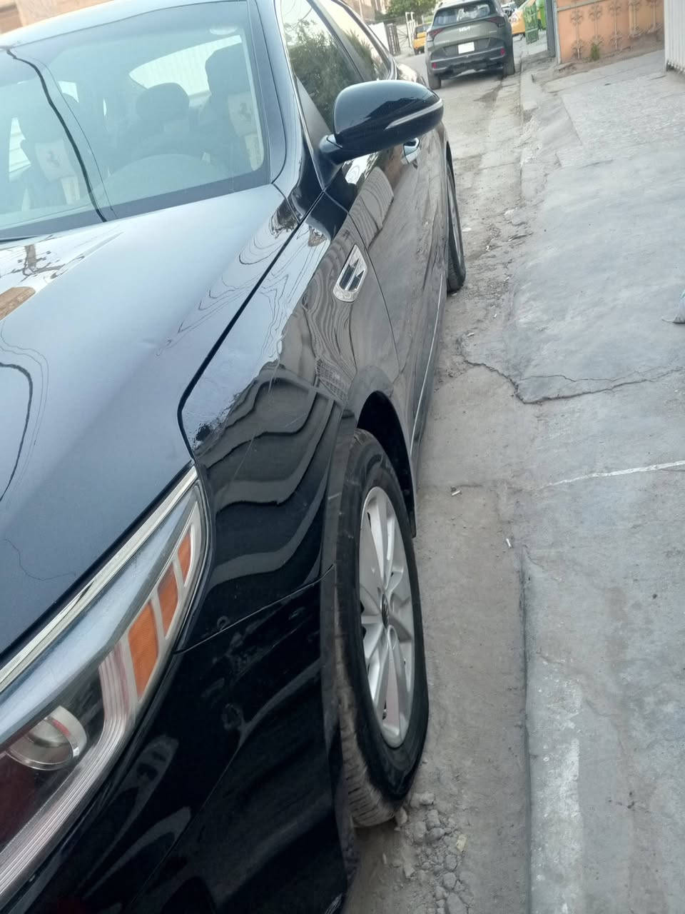 كيا اوبتما 2017 ef امريكي حادثه بنيد فقط بدون دواخل بدون ايرباك ماشيه 100ميل السعر 125 او بيه مجال مكاني بغداد حي العامل الرقم ***********
