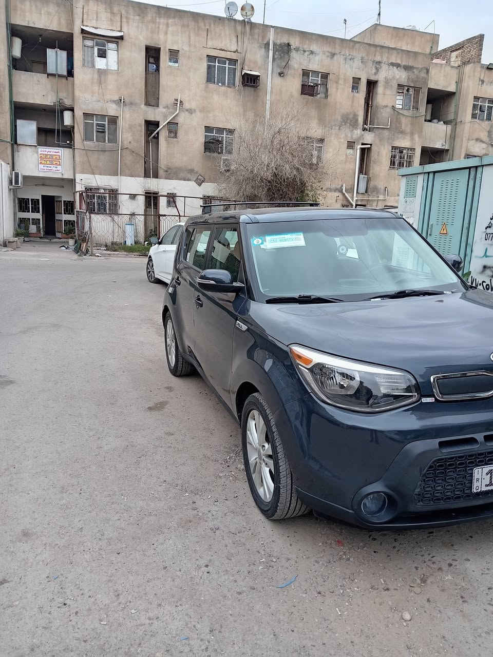 كيا صول 2014 وارد أمريكي حادث قبق جنطه وجاملغ بدون داخل بدون ايرباك
وبيه مكانات صبغ ابيع احزام 
سياره مال بيت جاهزه كل نقص مابيه سعر103 وبيه مجال للمشتري
عنواني بغداد زيونه
***********
