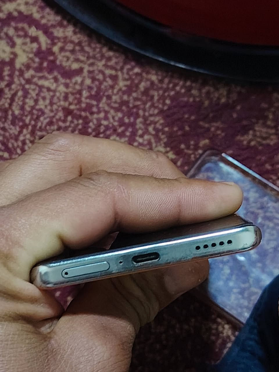 سلام عليكم مبايل هنراكس9رام12×8 للبيع الذاكره  256سعر275بي مجال قليل ***********
