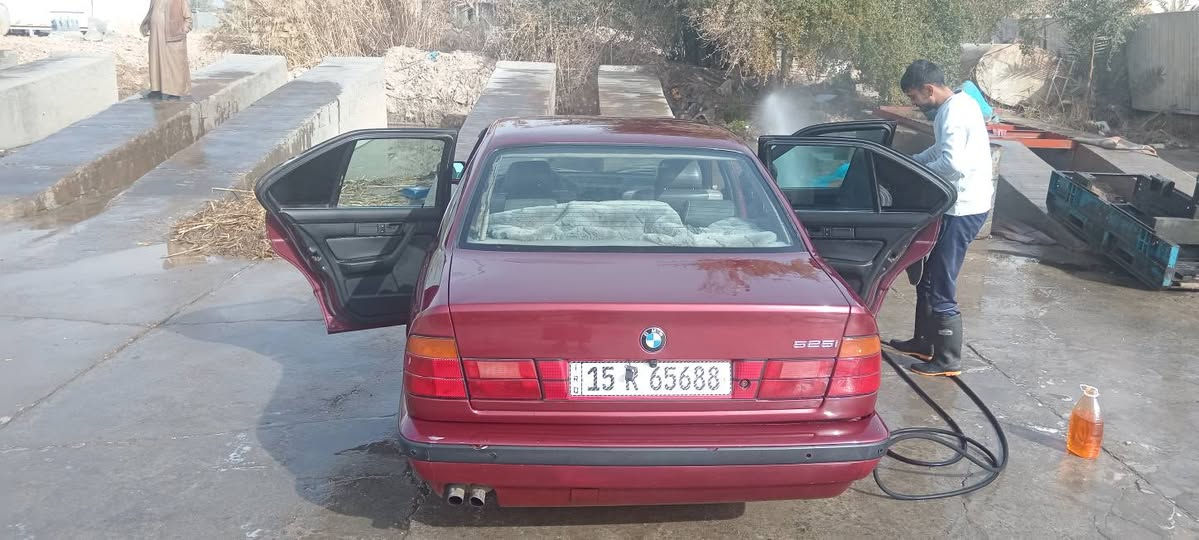 السلام عليكم ورحمة الله وبركاته
BMW525موديل1990محرك مسكر تبريد نقصدغاز فقط تخم تاير كيراوتوكشنات جلد فحتحة سقف سنترلوك جاهزه من كلشي السعر 70$وبيه مجال للطيبين


**إذا كنت صاحب هذا الإعلان وتريد حذفه لأي سبب، رجاءا أرسل رسالة إلى الدعم الفني**