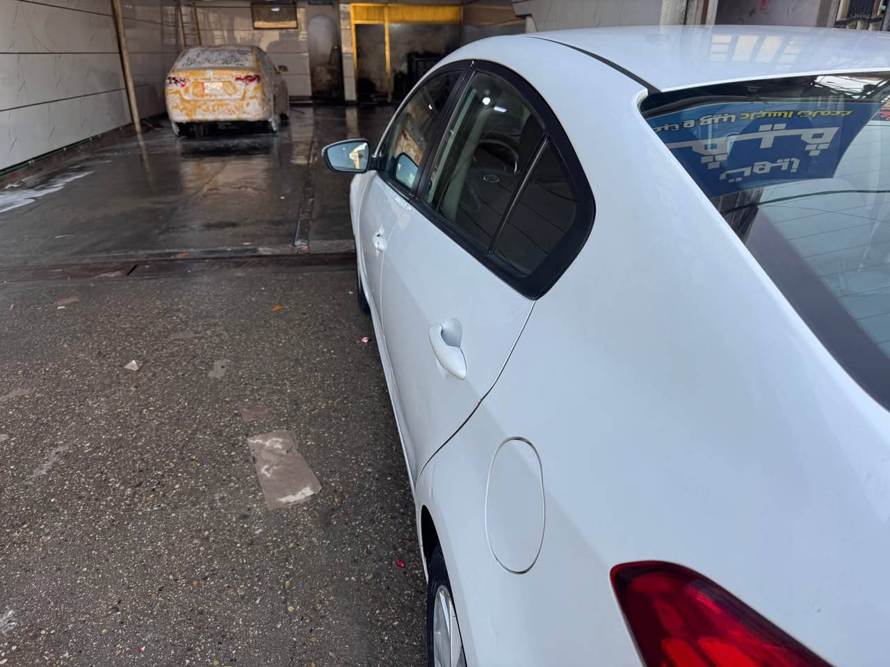 فورتي ١٦ بيهه أربع قطع صبغ. ماشيه ١٠٠ الف محرك كير كفاله تخم تاير تبريد جديد لايت زنون السعر 115 بيهه مجال أو مراوس مكاني بغداد ***********. أو *********** بغداد, العراق
