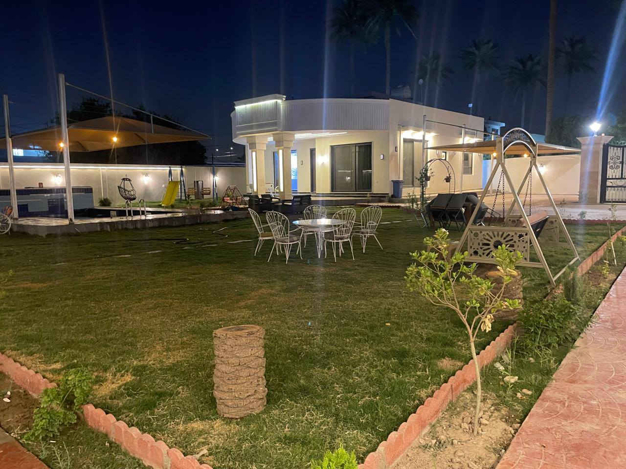 سلام عليكم تتوفر مزارع  اسعار مناسبه موثقة بتطبيق اجرالي العنوان الدوره البوعيثه استفسار رقم                                    ***********
