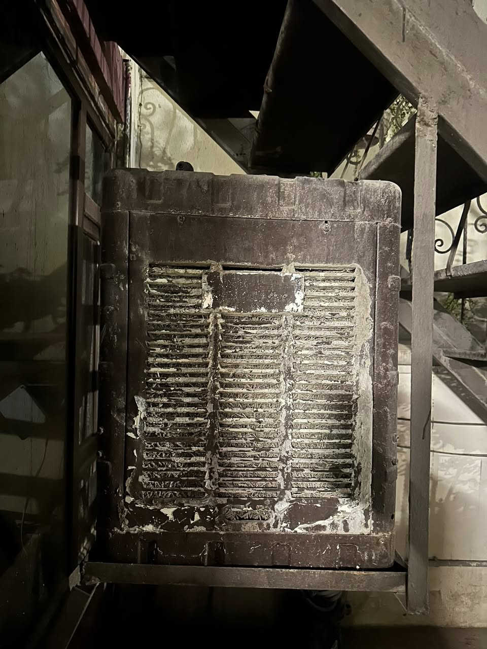 بلاش اللي يريدهن يجي ياخذهن المكان بغداد نفق الشرطة


**إذا كنت صاحب هذا الإعلان وتريد حذفه لأي سبب، رجاءا أرسل رسالة إلى الدعم الفني**