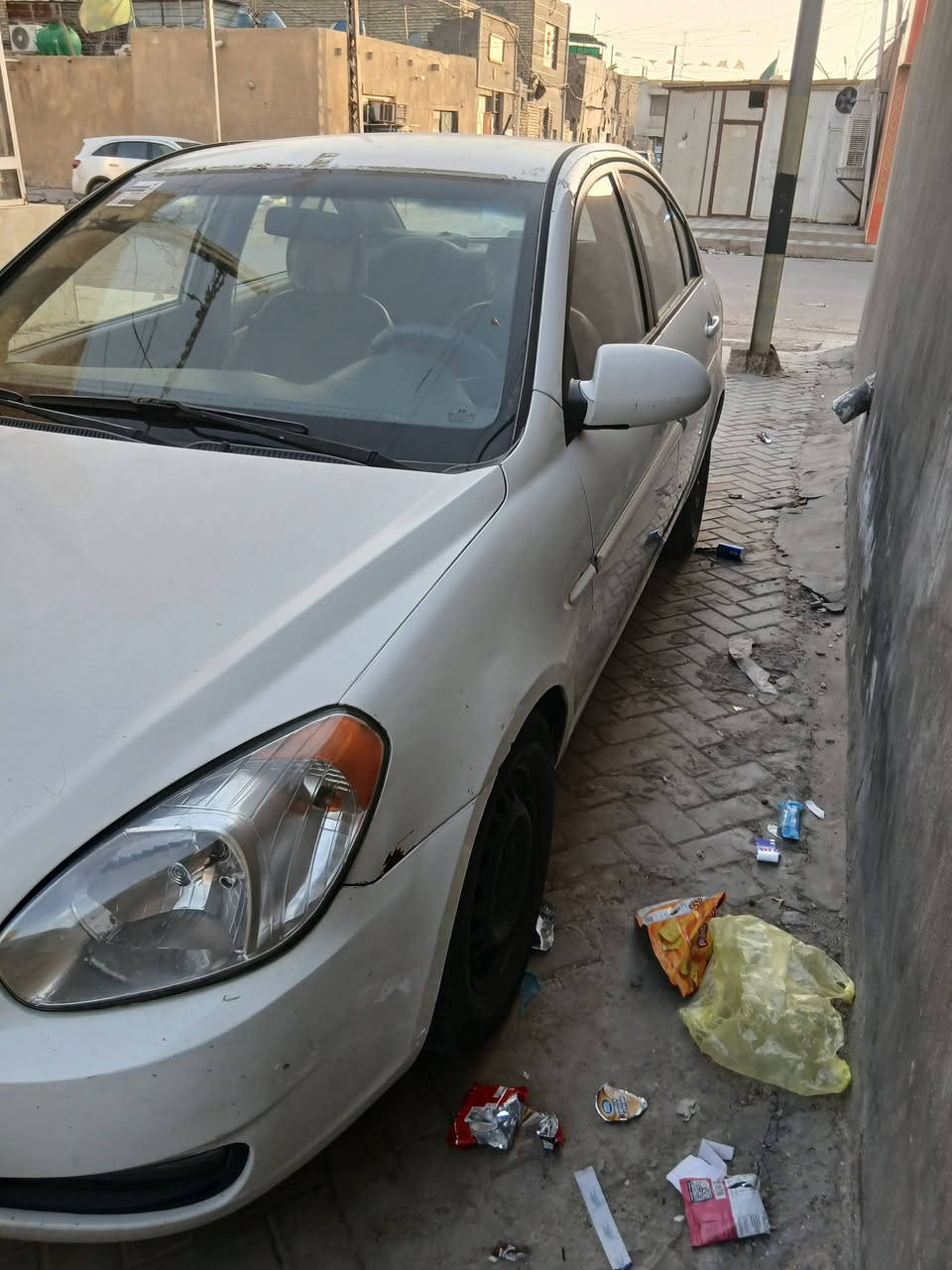 سلام عليكم  اكسنت فيرنه خليجي مديل /٢٠٠٩  مكينه ١٦٠٠  بيها مكانات صبغ قليل   المكان بغداد  رقم صدامي   السعر  ٧٣  بيه مجال حك الجيه  ***********
