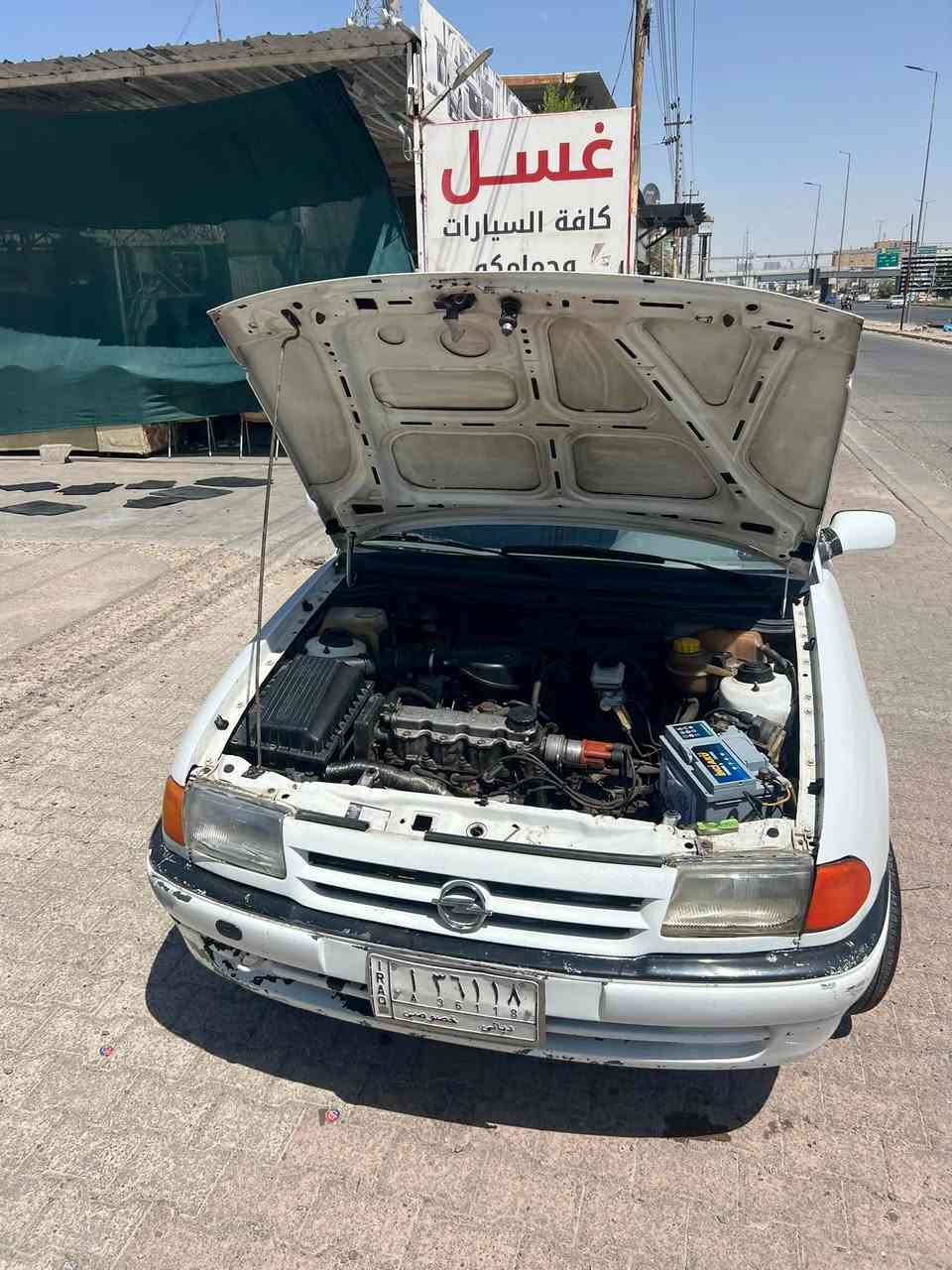 سلام عليكم اوبل استره لبيع موديل 93 سنويه جديد مشروع وطني لحد 28 شرط تحويل سياره جاهزه كامل مآبي اي عيب دفتره بانزين بيه مكاني كركوك السعر 32 وبي مجال رقم موبايل ***********
