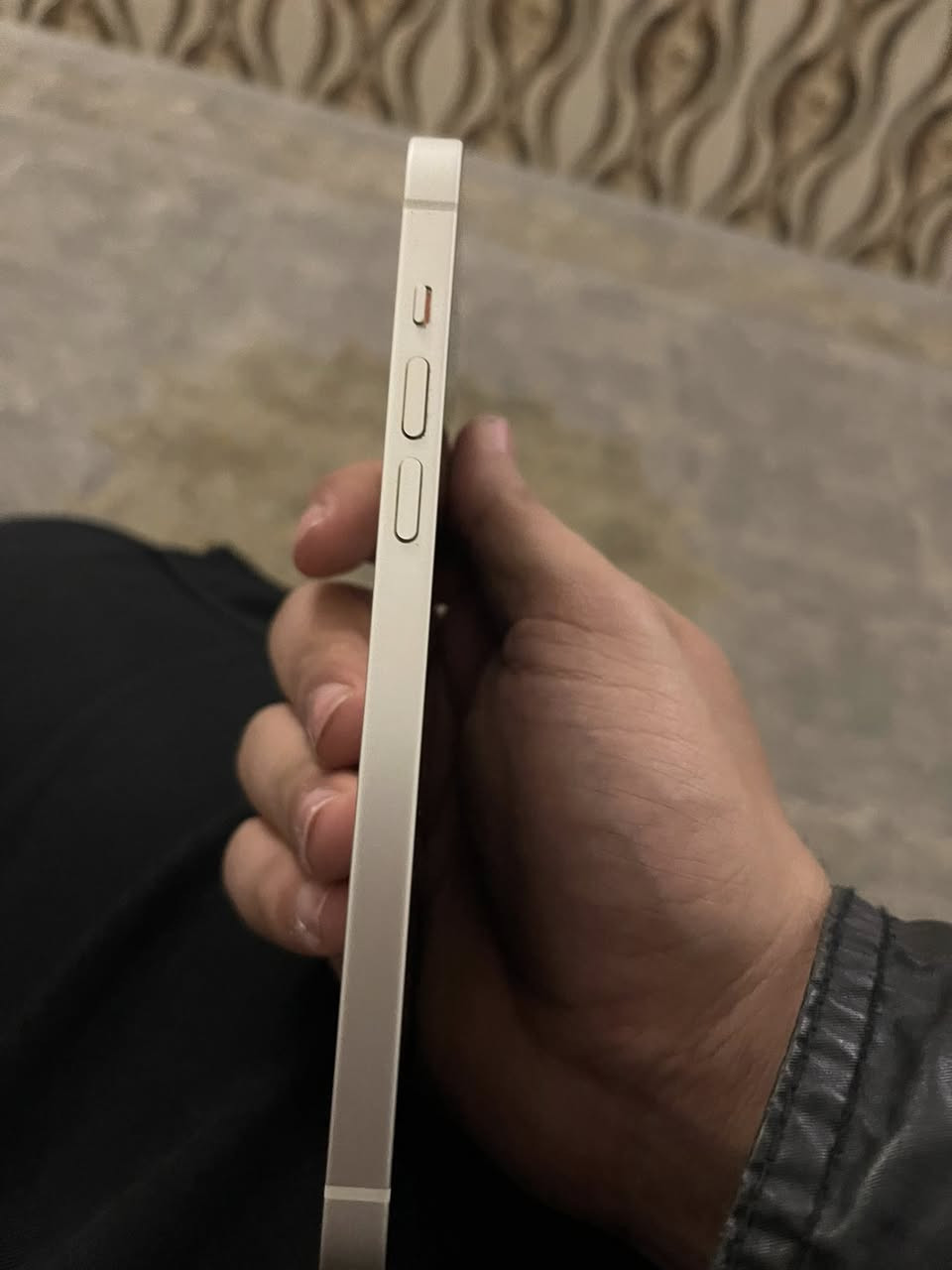 سلام عليكم ايفون 14 بلاس ايسم شريحه الكترونيه مكفول كفاله عامه وتر ذاكره128 بطاريه 87 مكاني بغداد مدينه 575 وبي مجال


**إذا كنت صاحب هذا الإعلان وتريد حذفه لأي سبب، رجاءا أرسل رسالة إلى الدعم الفني**