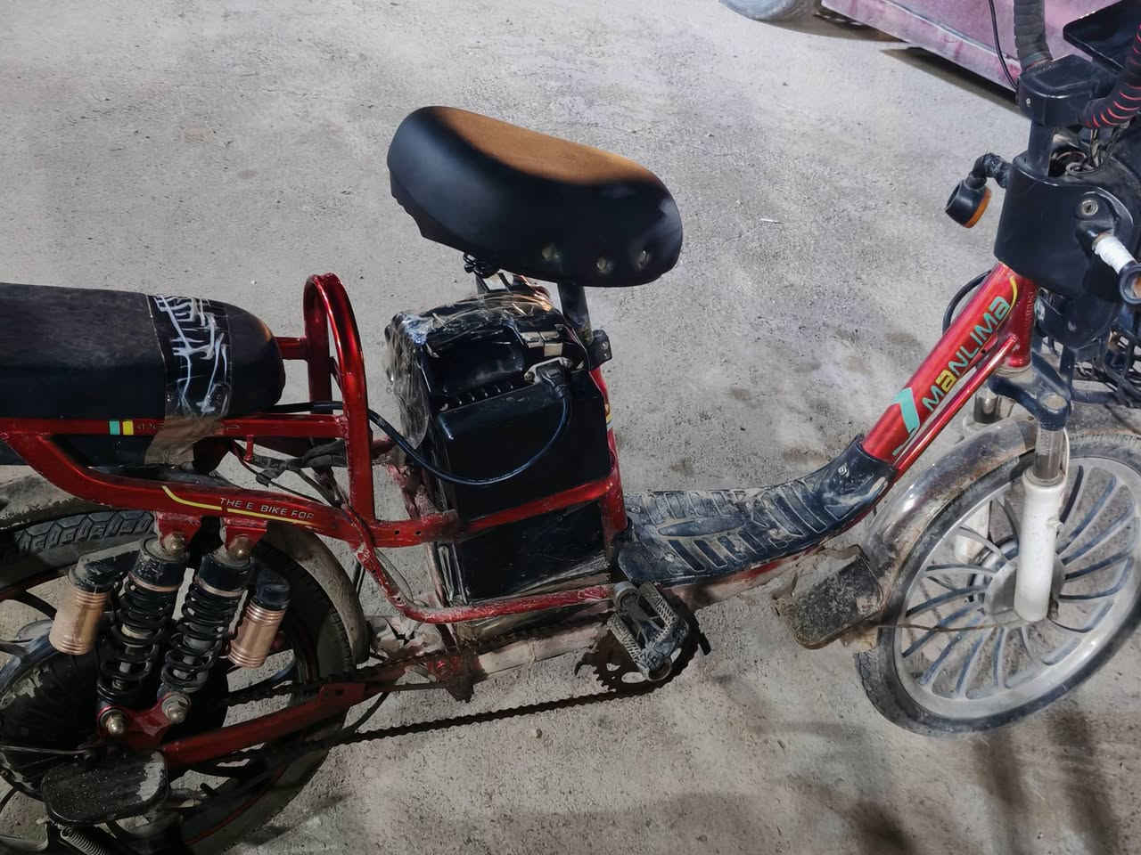 سلام عليكم دراجه شحن. كامله مكمله كلشي مابيه خير من الله ب؟ بطاريات جديده سعر ١٥٠ الف قفل لا تعامل رجان قفل *********** ////////////***********
