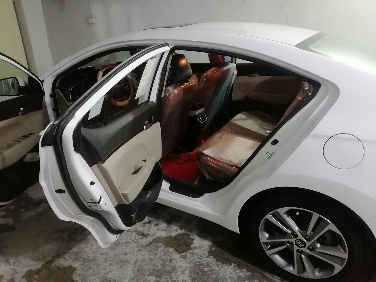 اللهم صل على محمد وآل محمد 🧿
رمضان كريم
النترة ٢٠١٩ سوبر خليجي السيارة جديدة
بصمة تشغيل
بصمة عدد ٢
بصمة أبواب
بصمة جنطة
كامرة خلفية
كامرة امامية
حساس خلفي
حساس امامي
لد نهاري امامي
إشارة ترحيب عند التقرب
فتحة
اتلث انضمة قيادة
مري قلاب اوتو
إشارة بل مراية
شاشة
مكينة ٢٠٠٠ دوش
ماشيه ١٤٠
داخل صاج ابلادي
يدات اصل نيكل
قطعتين تبريد
٥ويل كب
ترحيب ذكي عند التقرب
تحكمات استيرت جهتين
السيارة كفالة عامة بستثاء اشوية من الدوسة مرشوشة ولسونار موجود بل منشور
اخوان مكلف بنشر لحد يدخل خاص
السعر ١٧٠
***********
