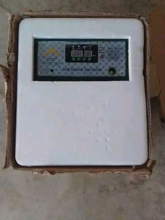 فقاسه للبيع اتصل على الرقم ***********
