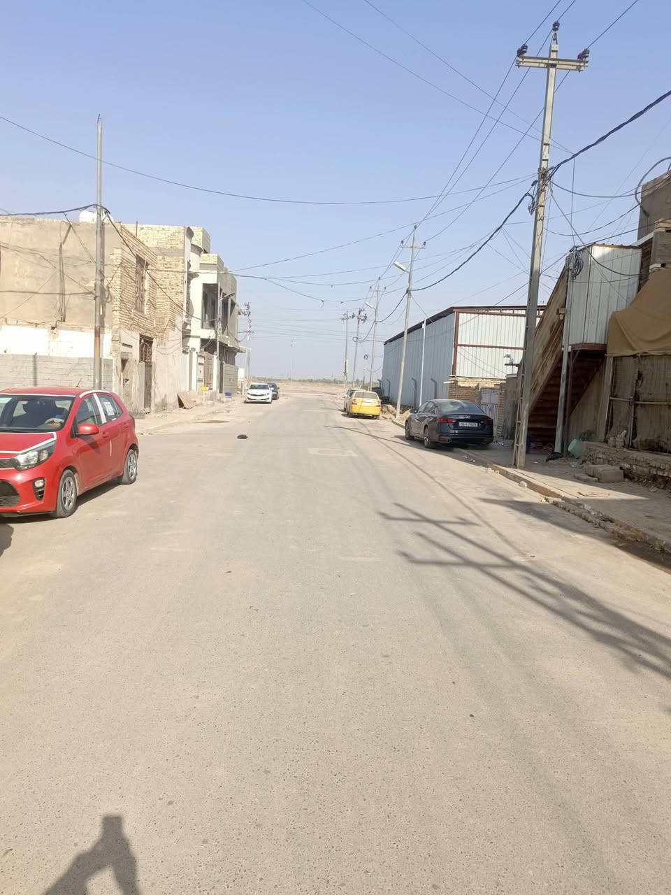 السلام عليكم
عرصة للبيع في الفرات قريبة ع الشارع الصب مساحة 100 متر قرب حسينية الرسول الاعظم
للتصال ***********
