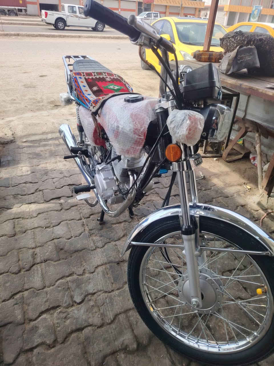 السلام عليكم شباب دراجه اربعه كير نامه امتياز البيع موديل 26 سكنر سعر  700  وبيه مجال مكاني ديوانيه الحمزه الشرقي  ***********
