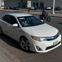 كامري ٢٠١٢ • وارد امريكي • داخلية جلد