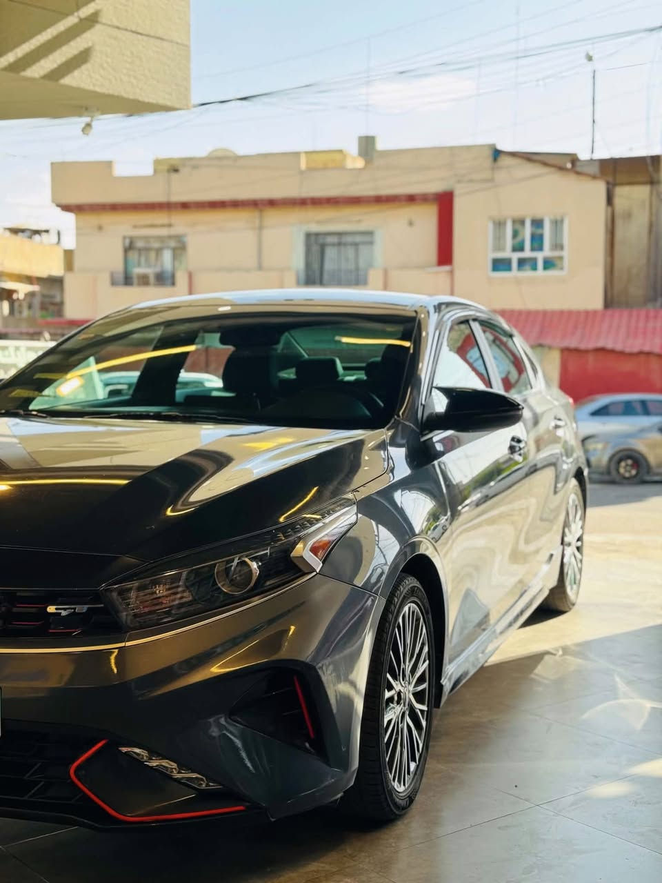 السلام عليكم كيا فورتي 2023 محرك دوش   ضررها بوند فقط بدون دواخل السياره جيتي لاين التواصل ***********
