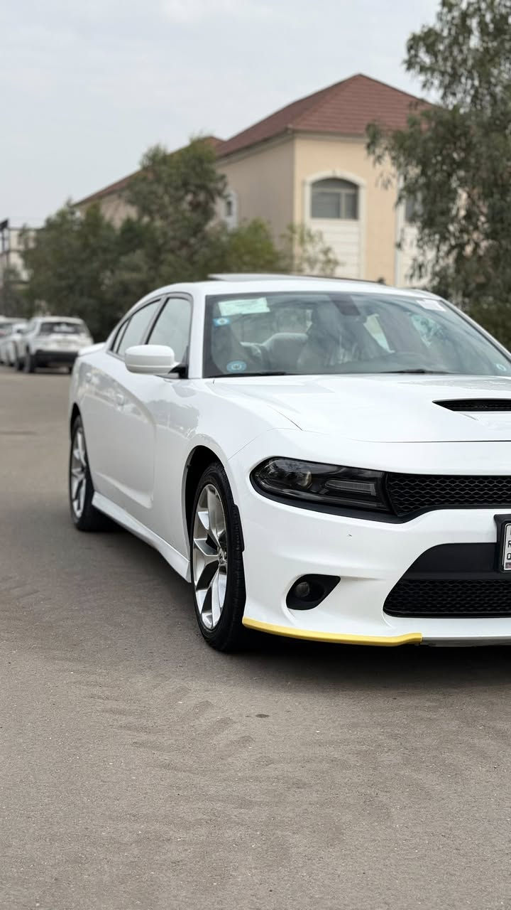 دوج جارجر 2020
GT 
رقم بغداد مشروع وطني 
ماشيه 23 
خليجي كفاله عامه 
فتحه سقف 
محرك 6 سلندر 
السياه جديده لوك 
استخدام شخصي 
باسمي تحويل مباشر بأسم المشتري 
***********
***********
