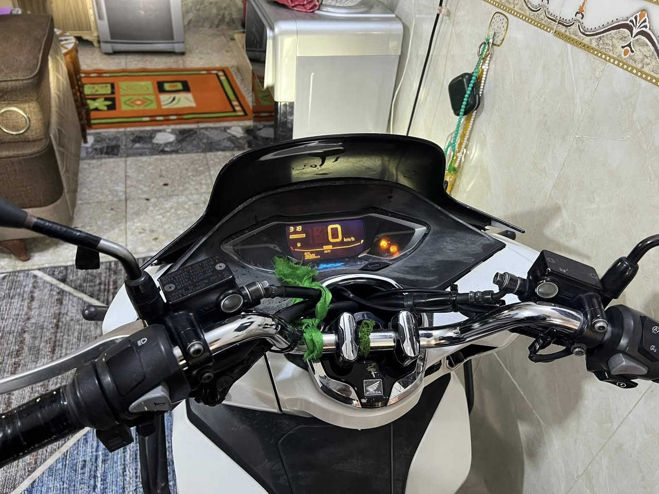 دراجه PSXجيل رابع كوري للبيع  تدفئه باليدات مانع انزلاق انذار مال سرقه السعر 15ورقه وبيها مجال لاستفسار*********** مدينه الصدر
