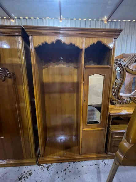 يالله
غرفه نوم ام الخمسه تشكام صاج درجه اولى السعر مليون و٥٠ وبيهه مجال العنوان النجف حولي مقابل شارع عشرين ***********واتس او الاتصال على الرقم
