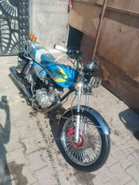 دراجه للبيع 4 كير موديل 2024.  سعر 600 بيه مجال  دراجه انضف من الصوره ...