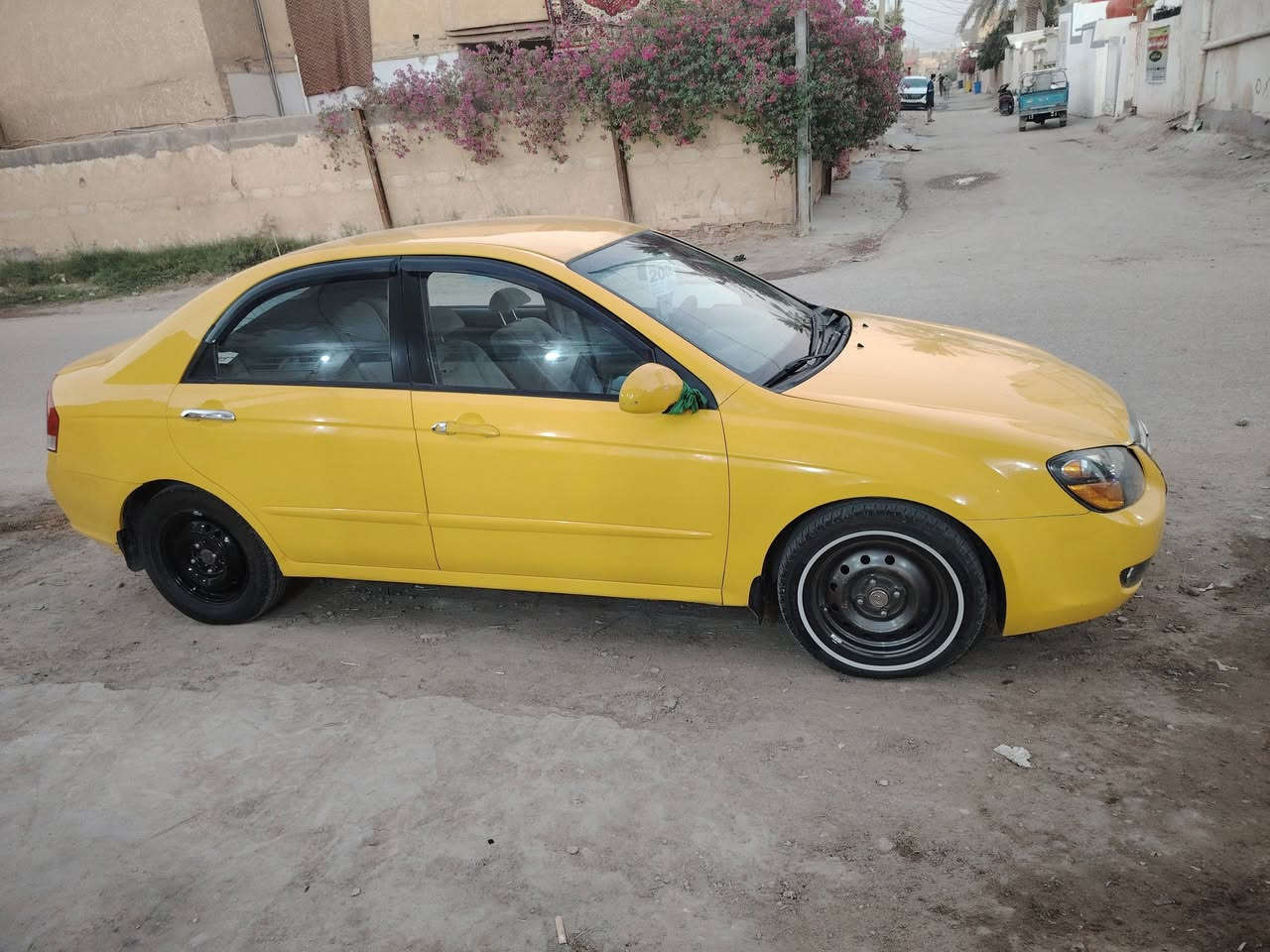 السلام عليكم اسبكترا موديل ٢٠٠٨ رقم بابل انكليزي كير ومكينه مكفولات منضومه تبريد جديده حادثها جاملغ الايمن بدون دواخل بأسمي مكاني بابل بيع او مرواس بخصوصي 
***********
