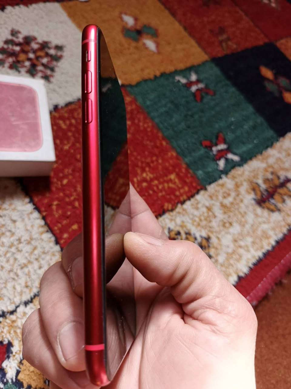 جهاز جديد مكفول حتى من الزللق ماداخل تصلح ولا مفتوح بطاريته 80 ابلاديه ذاكرة 64 عنوان بصرة حي الاصدقاء *********** السعر 200 وبيه  مجال
